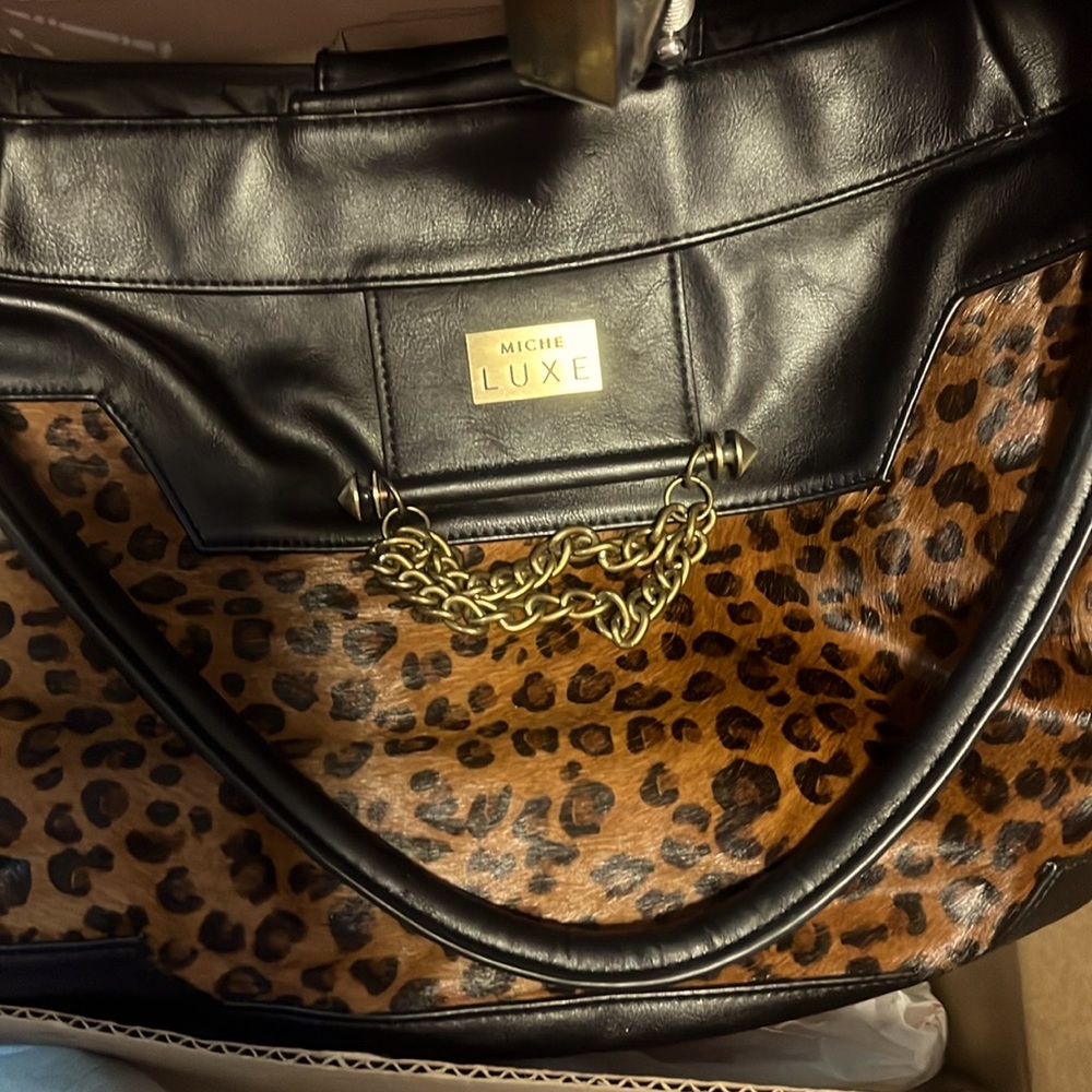 Miche. Luxe Lisbon Demi shell and handles